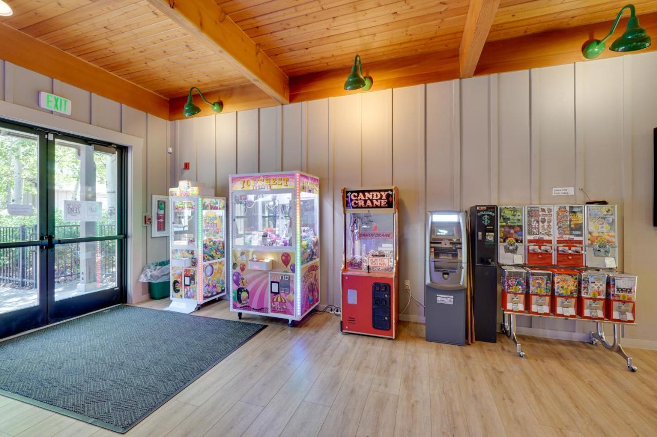 Klamath Falls Getaway With Pool And Hot Tub Access! Exterior foto