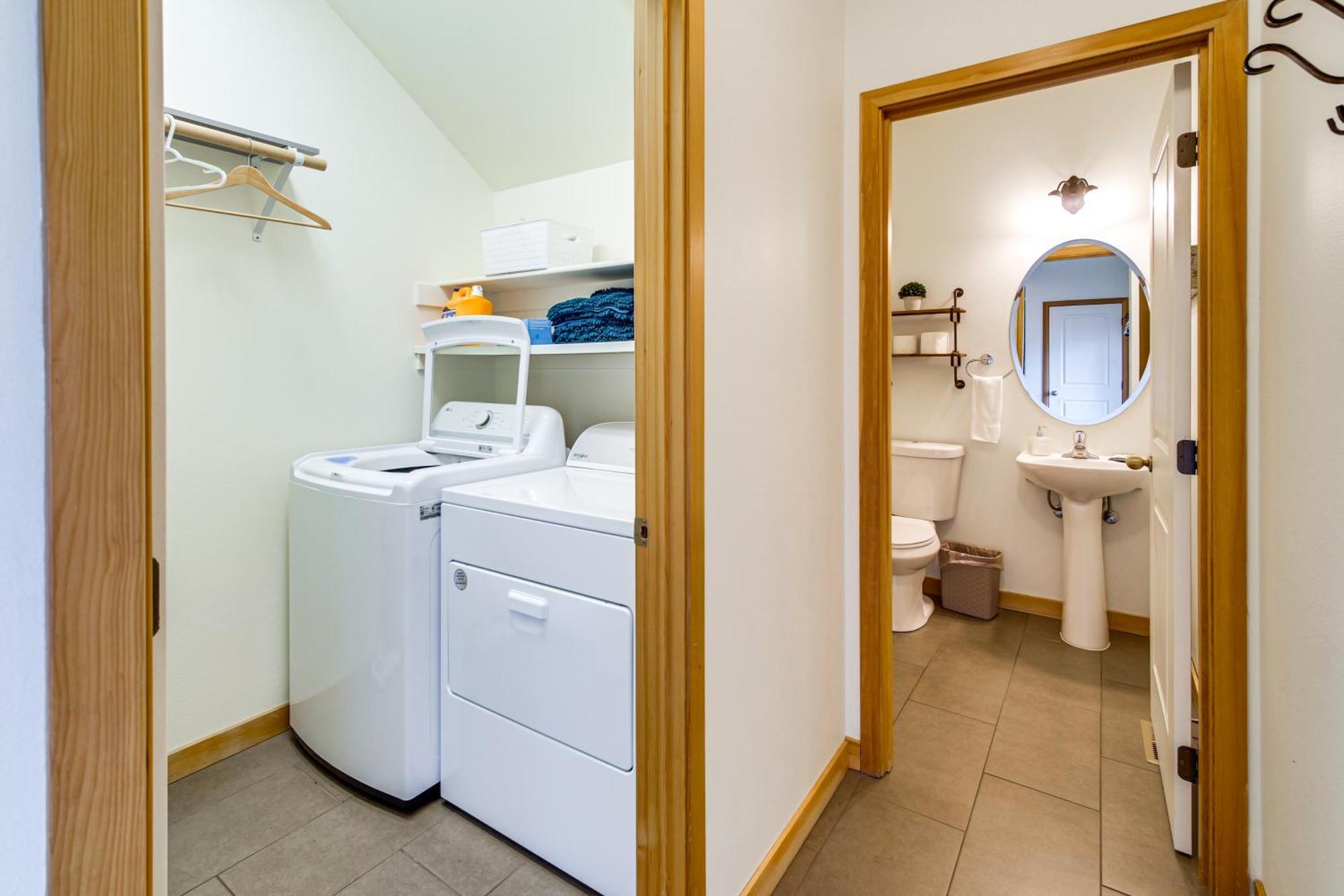 Klamath Falls Getaway With Pool And Hot Tub Access! Exterior foto